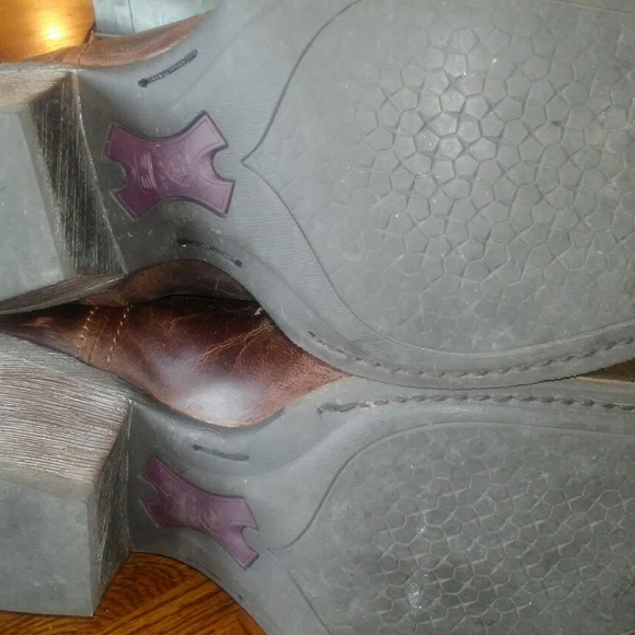 COPY - Ariat boots - Picture 7 of 8